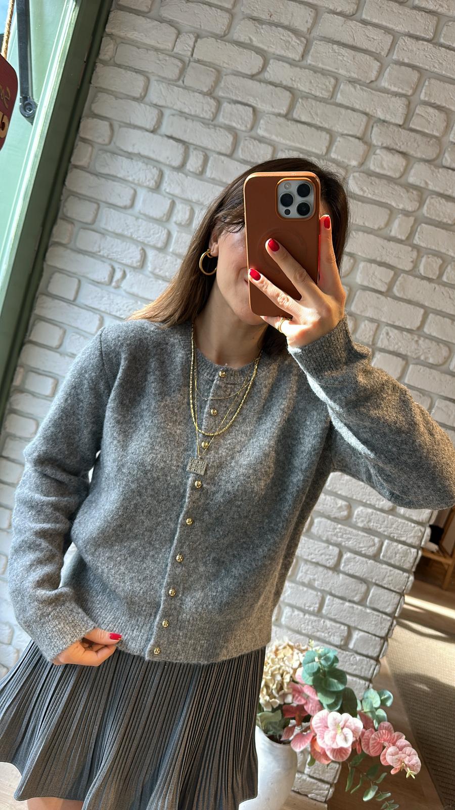 Gold Düğmeli Triko Hırka