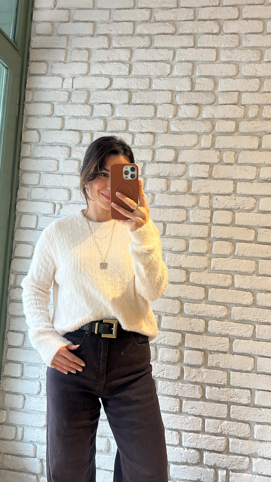 Saç Örgülü Kazak